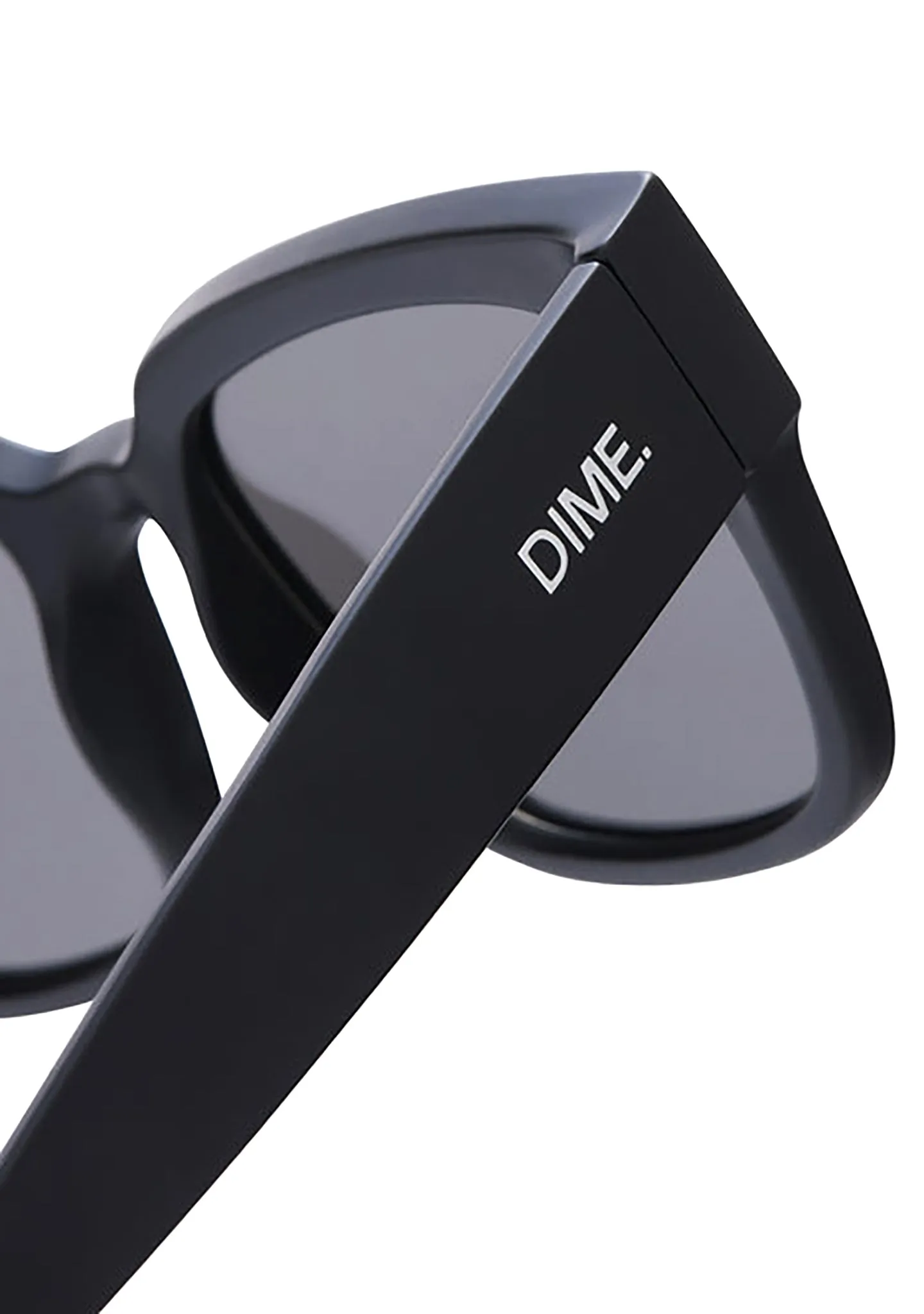 Brea Sunglasses in Black/Grey Mirror