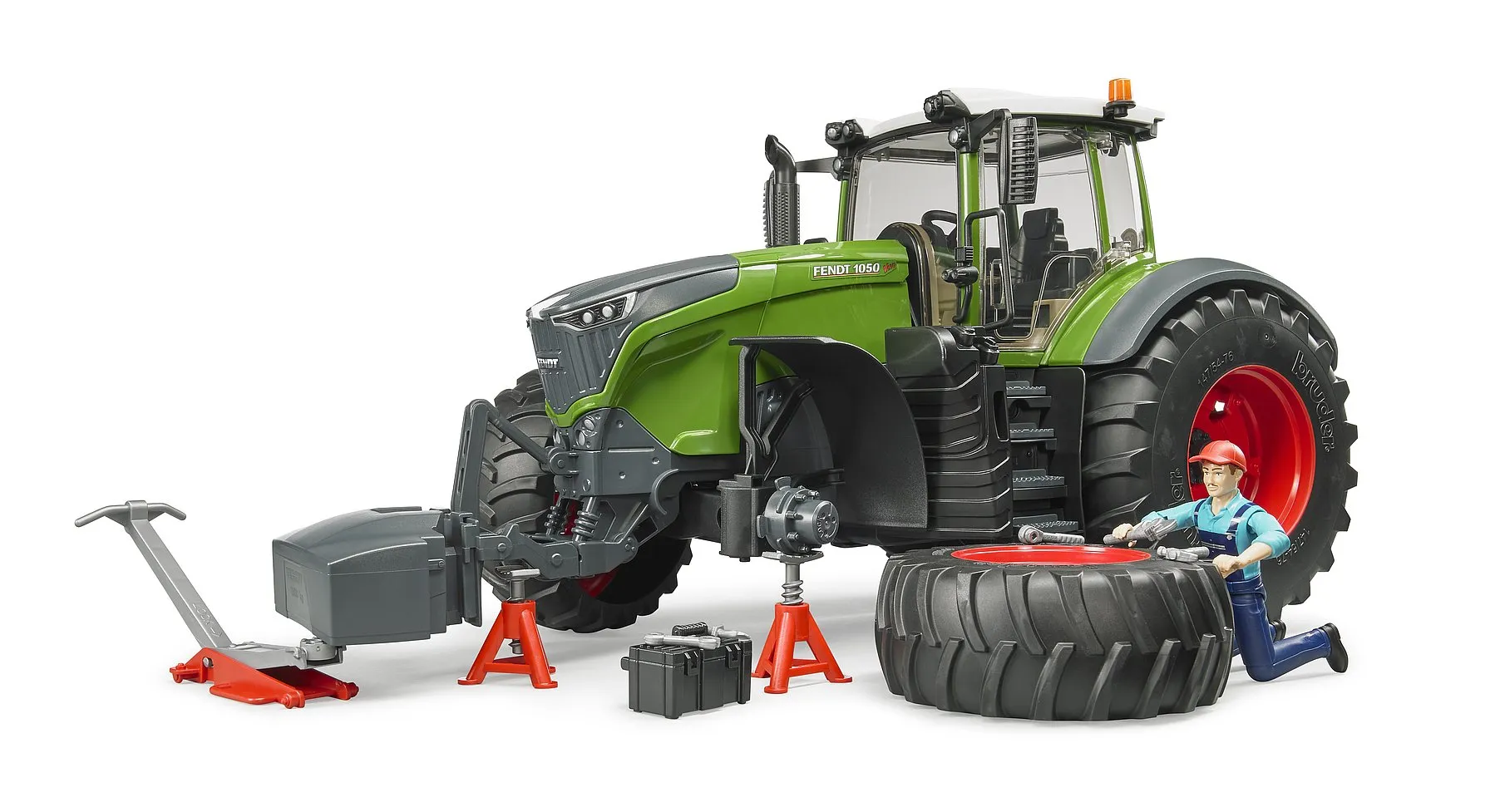 Fendt Tractor with Mechanic & Garage Equipment