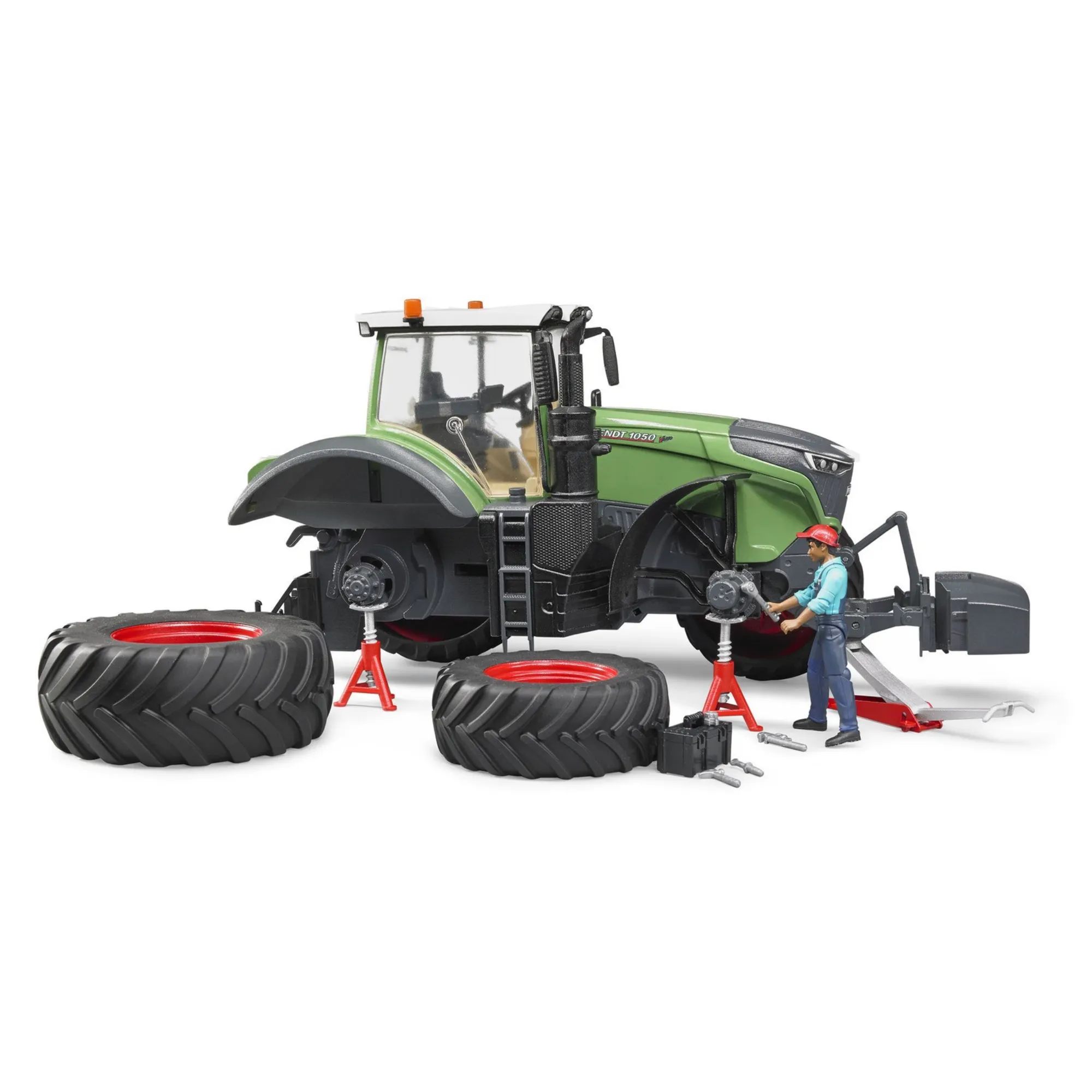 Fendt Tractor with Mechanic & Garage Equipment