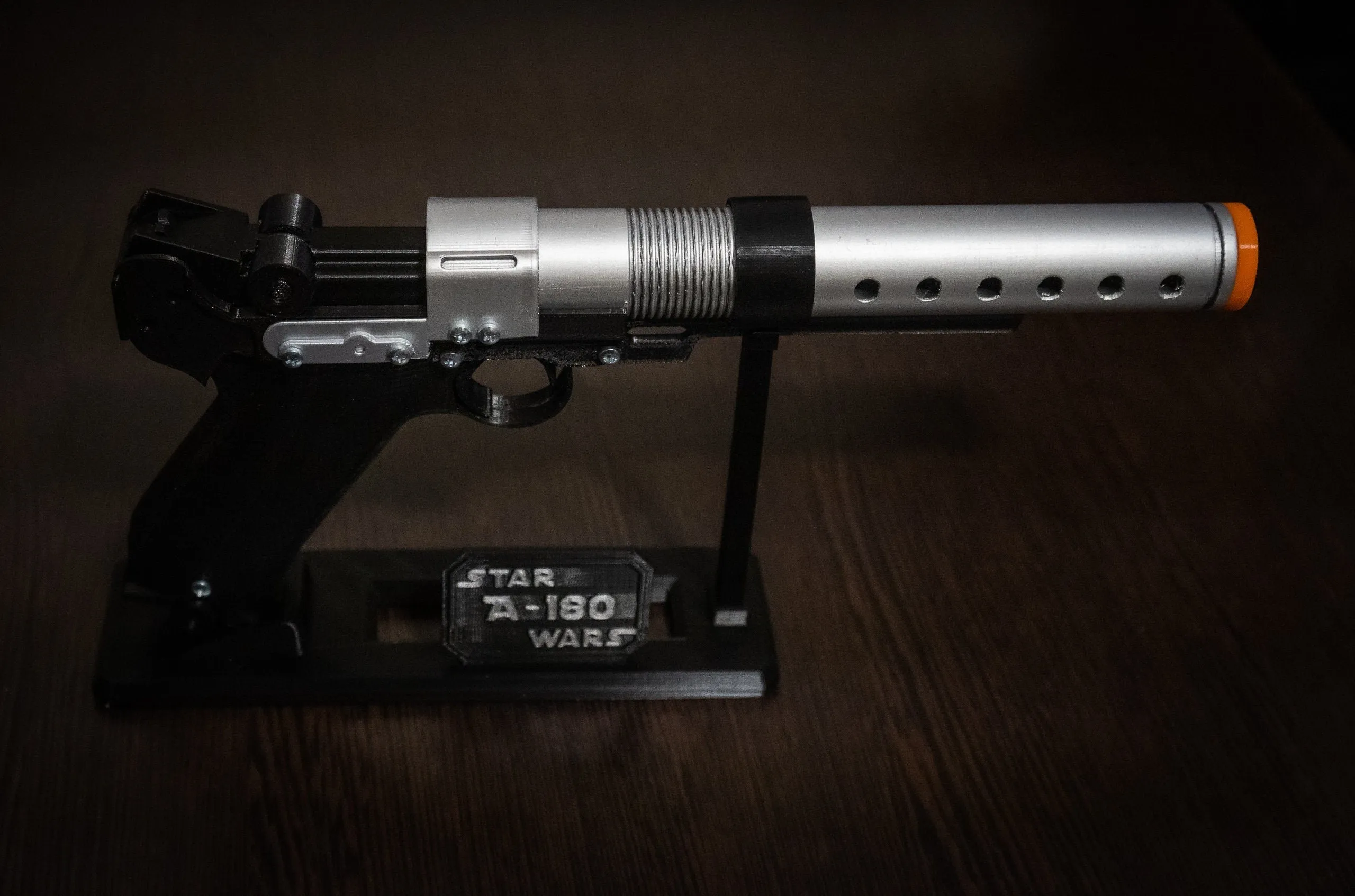 Jyn Erso Blaster Pistol A-180 Star Wars Replica