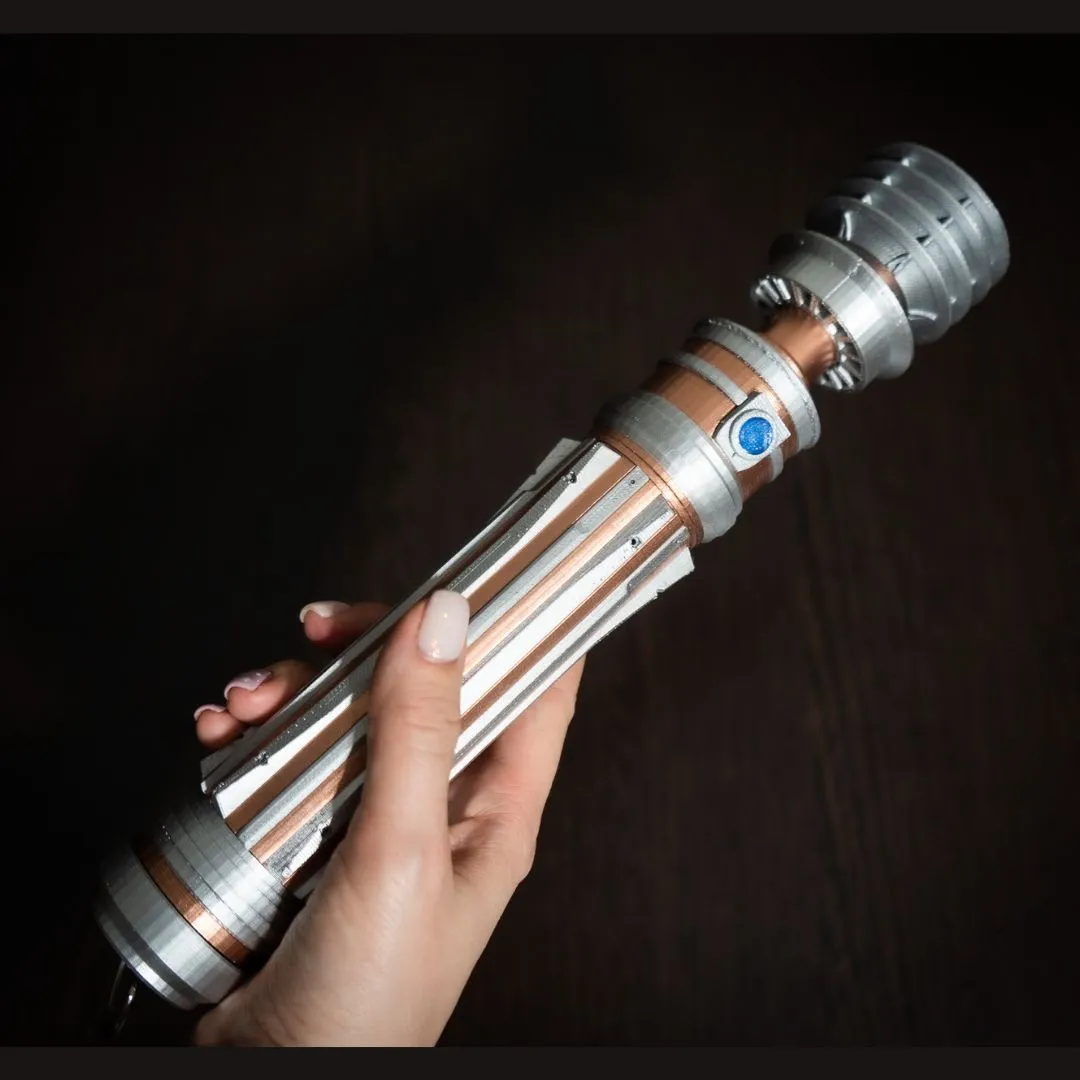 Leia Organa Lightsaber - Star Wars IX: Rise of Skywalker Replica Prop