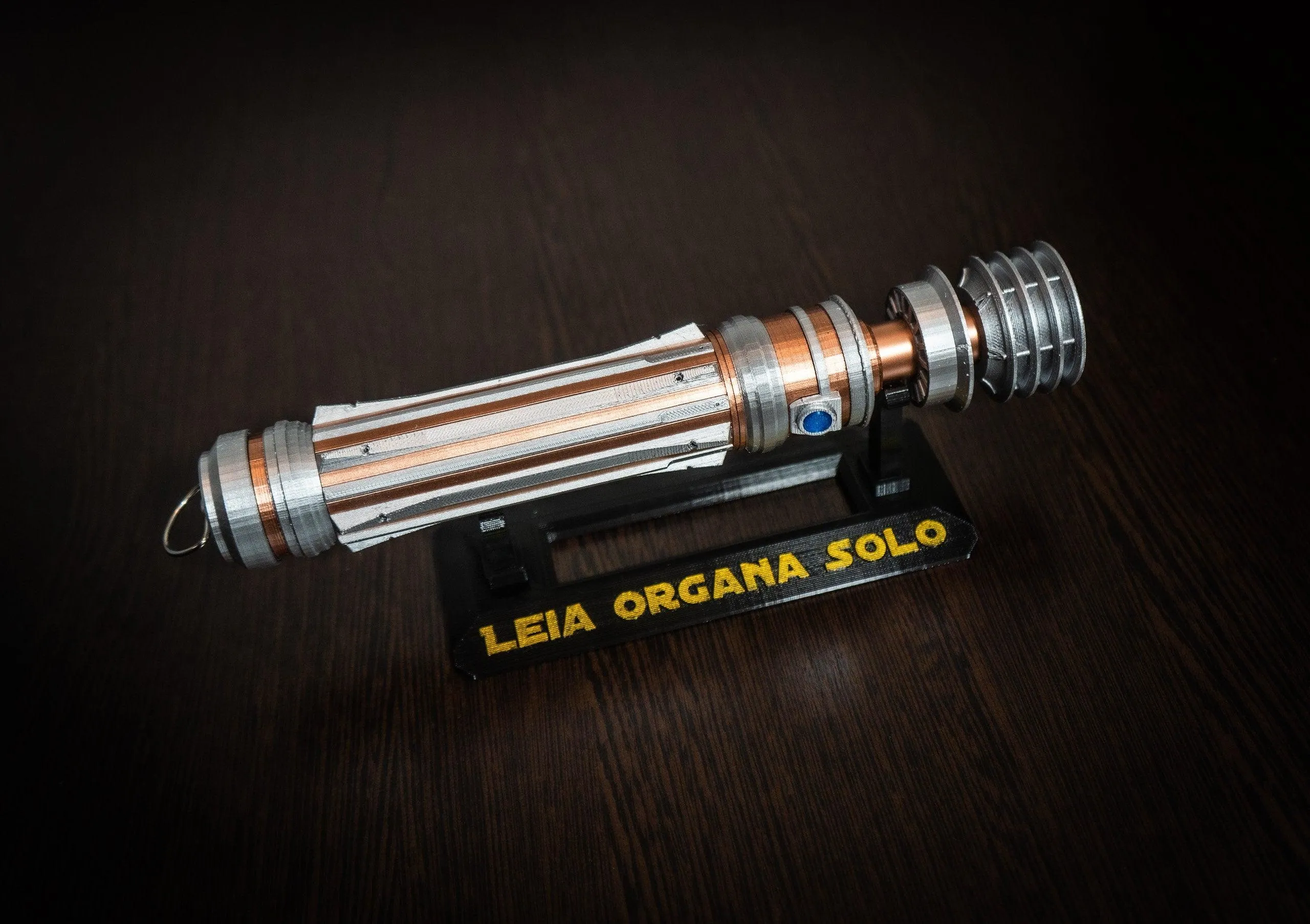 Leia Organa Lightsaber - Star Wars IX: Rise of Skywalker Replica Prop