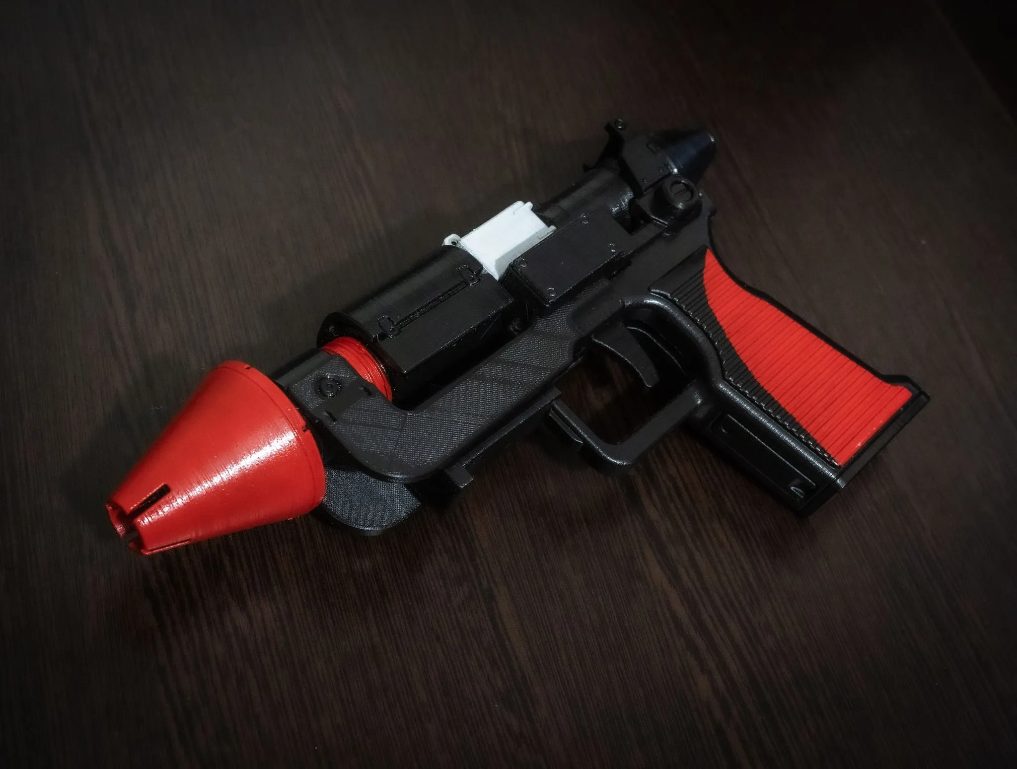 Major Baron Elrik Vonreg RK-3 Blaster Pistol | Star Wars Cosplay Prop