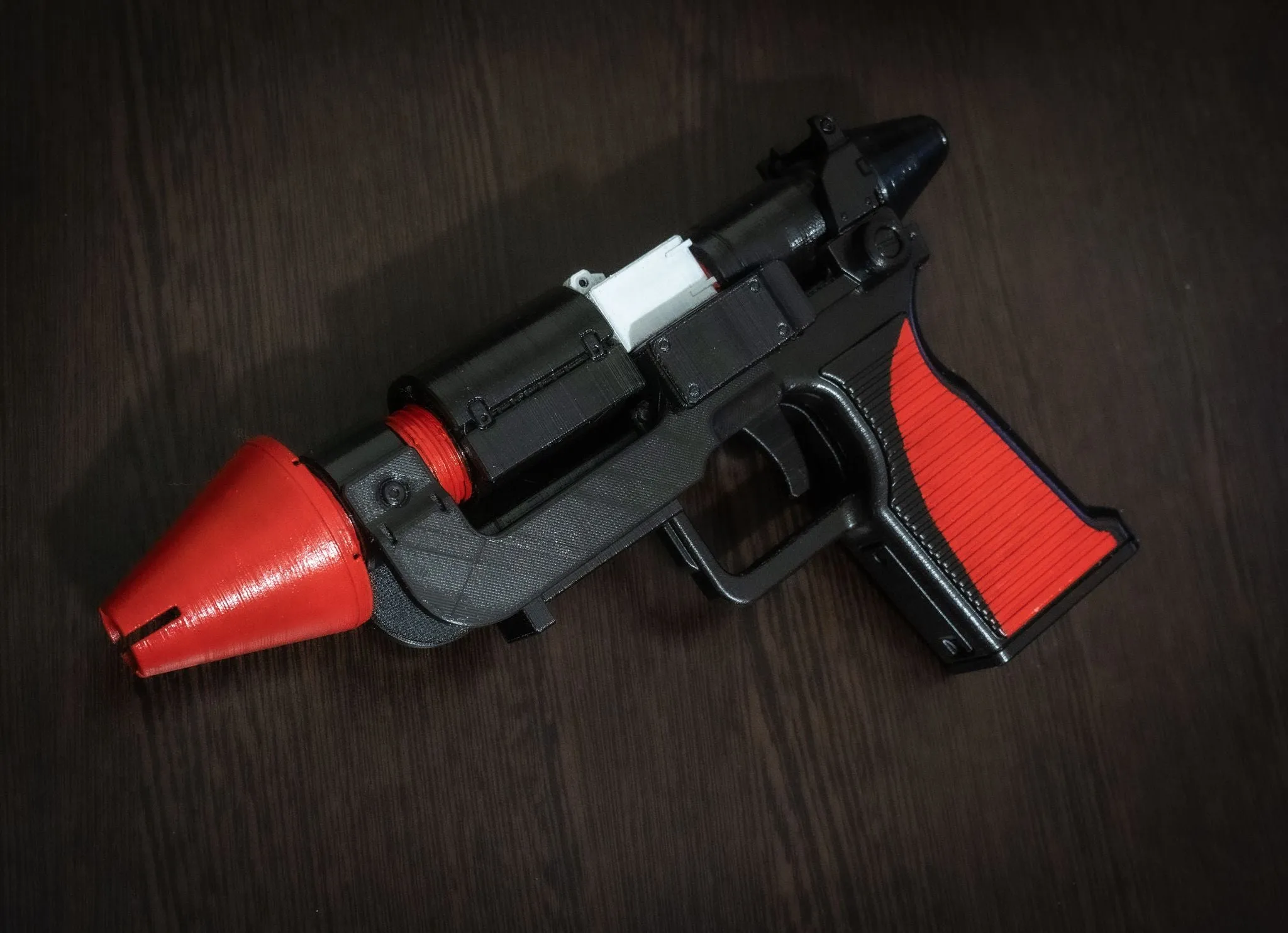 Major Baron Elrik Vonreg RK-3 Blaster Pistol | Star Wars Cosplay Prop