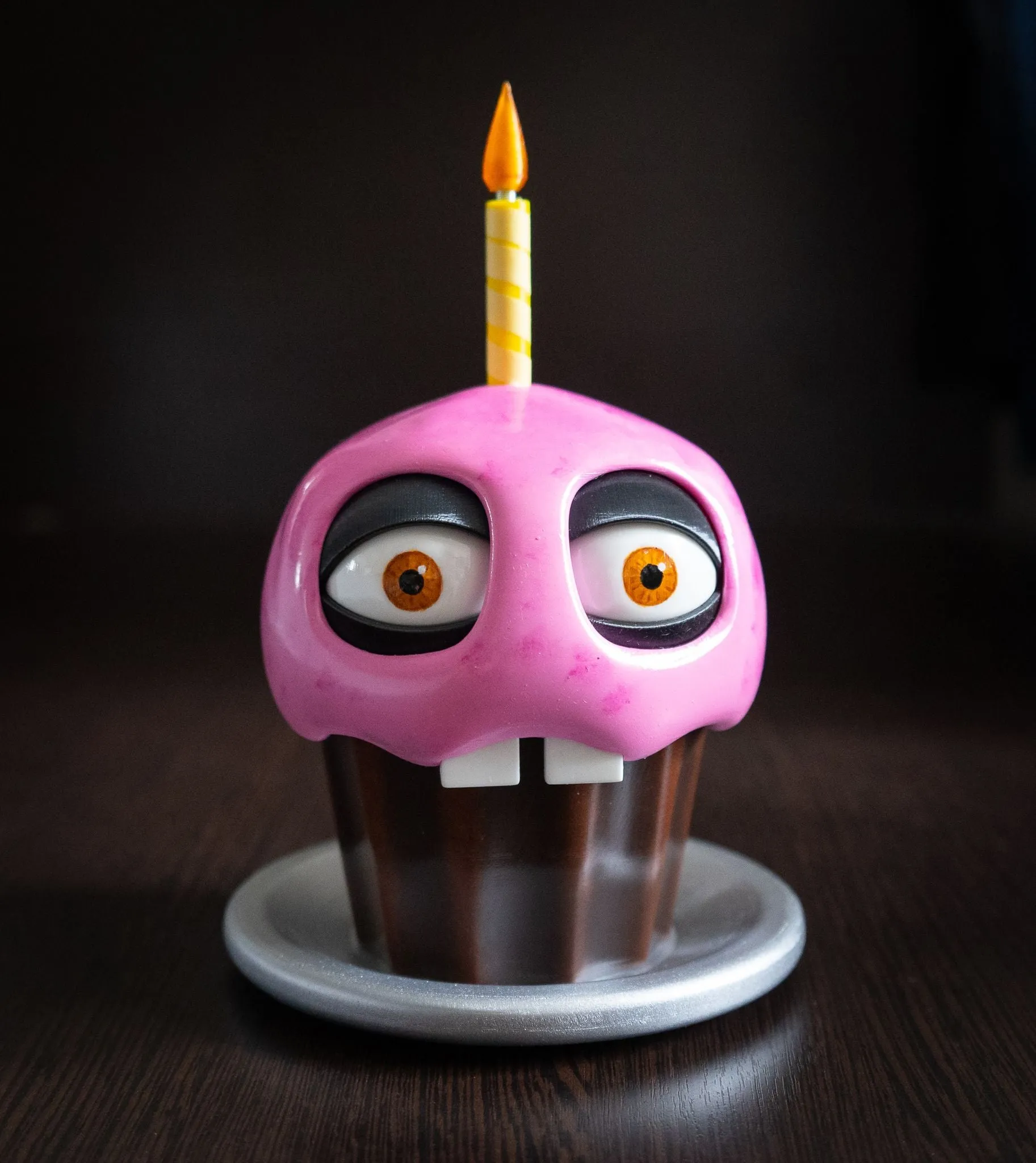 Mr. Cupcake Animatronic from Five Nights at Freddy's – FNAF Replica