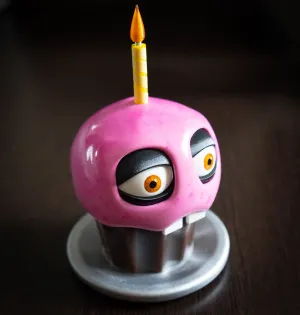 Mr. Cupcake Animatronic from Five Nights at Freddy's – FNAF Replica