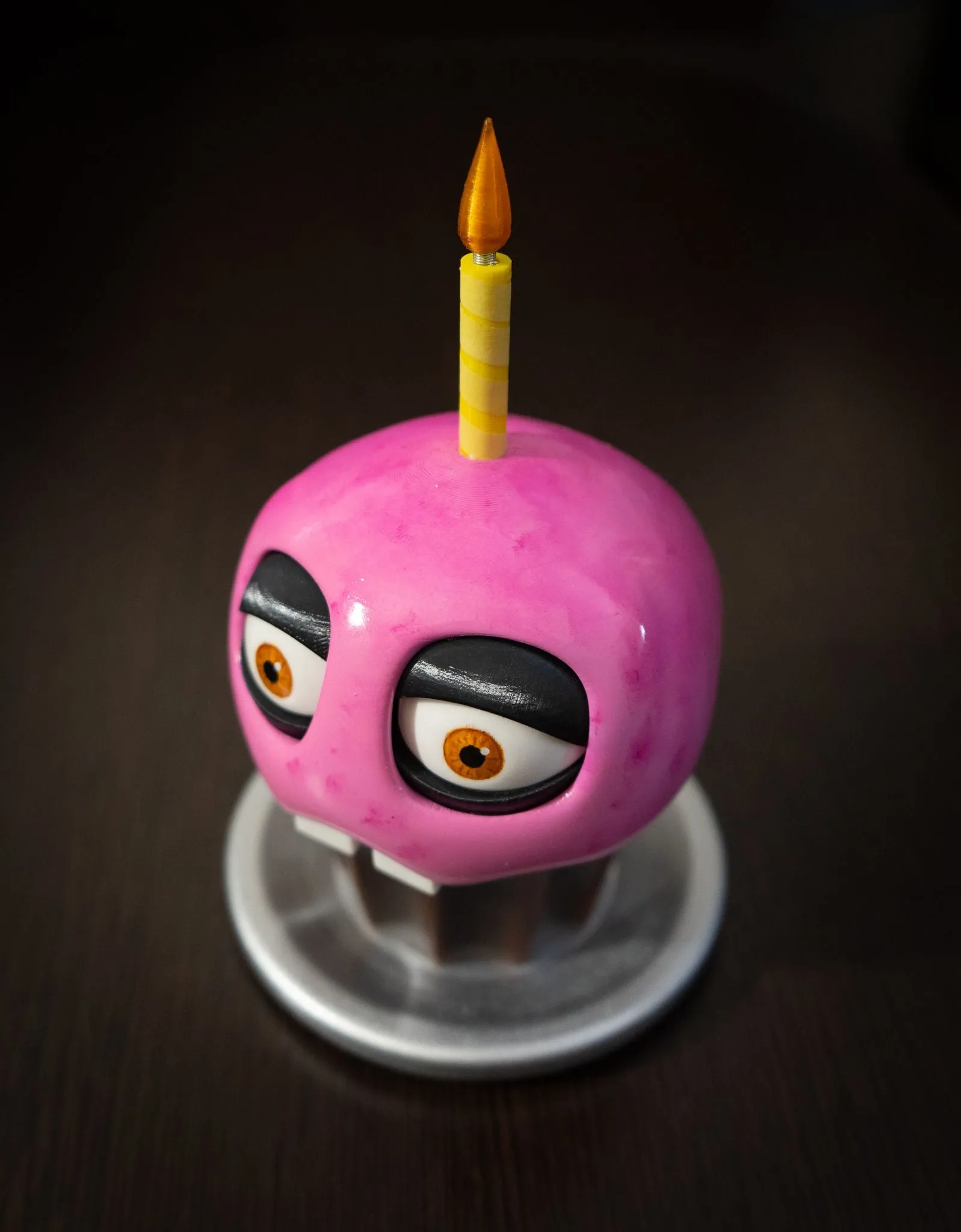 Mr. Cupcake Animatronic from Five Nights at Freddy's – FNAF Replica