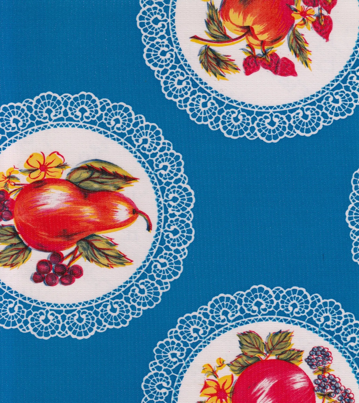 Round Oilcloth Tablecloth in Doily Blue