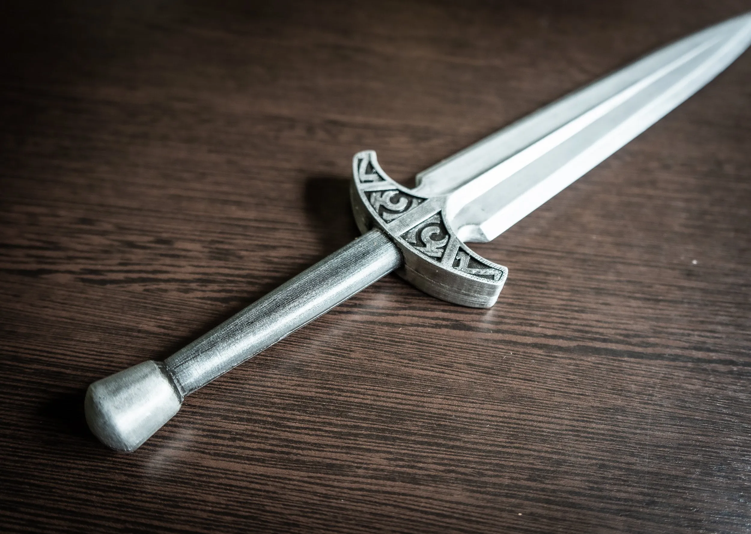 Skyrim Steel Dagger Replica - Elder Scrolls V Cosplay and Display Prop