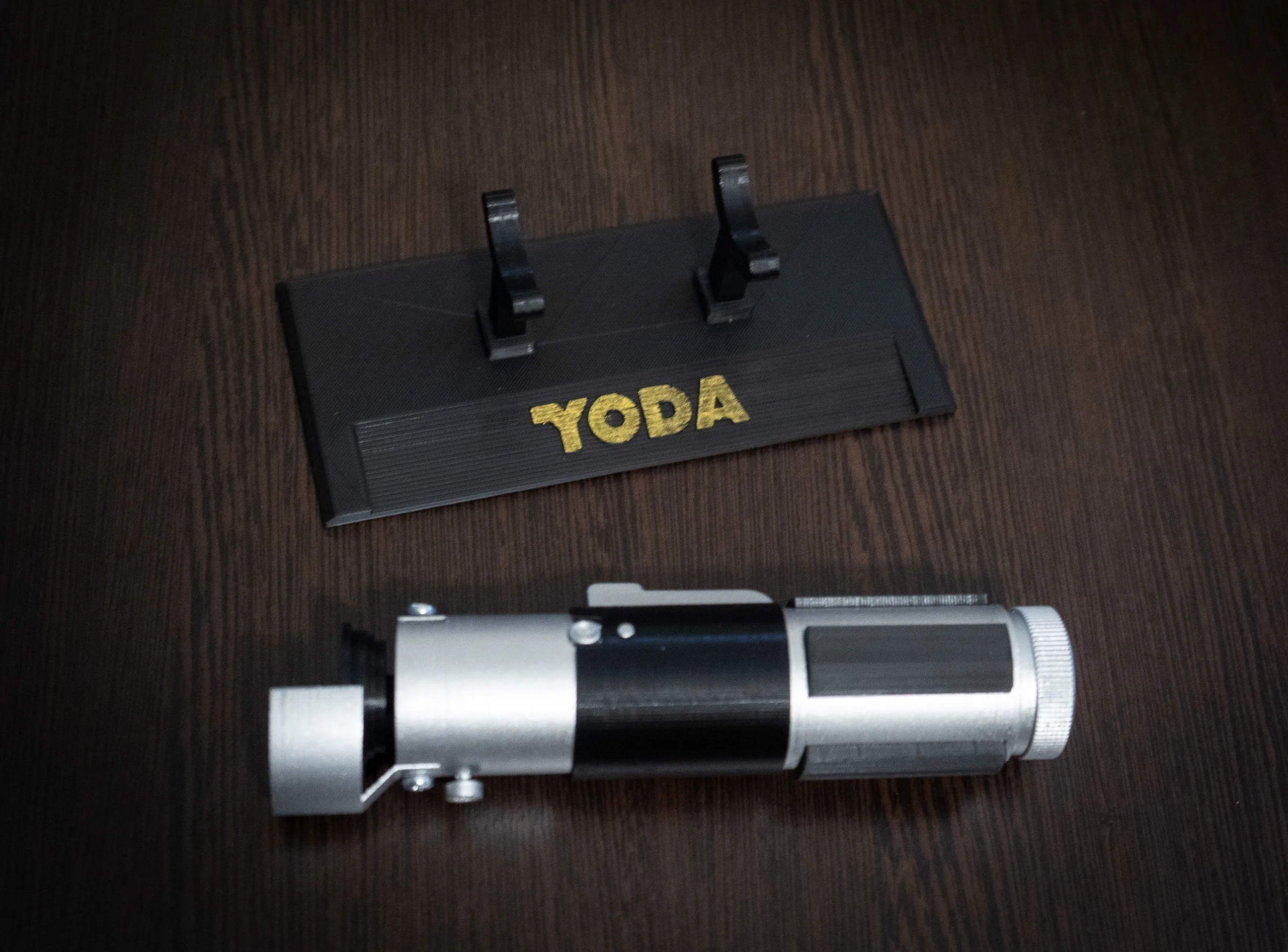 Yoda Lightsaber - Custom Star Wars Replica Prop for Cosplay